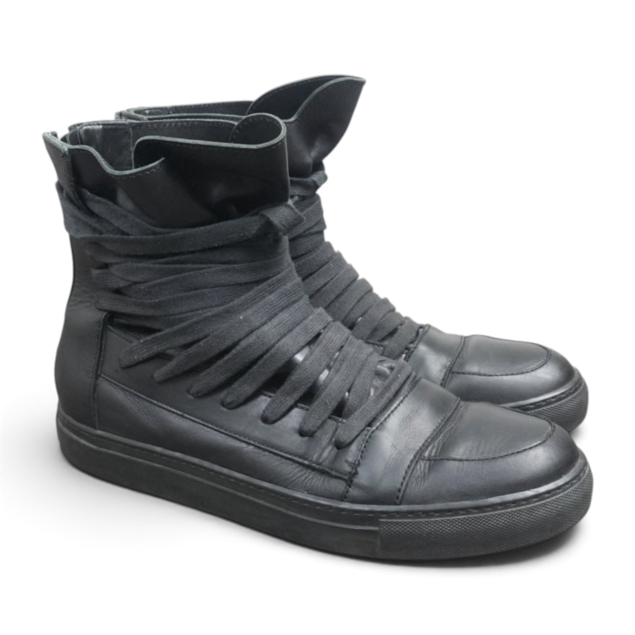 Kris Van Assche black multilaces