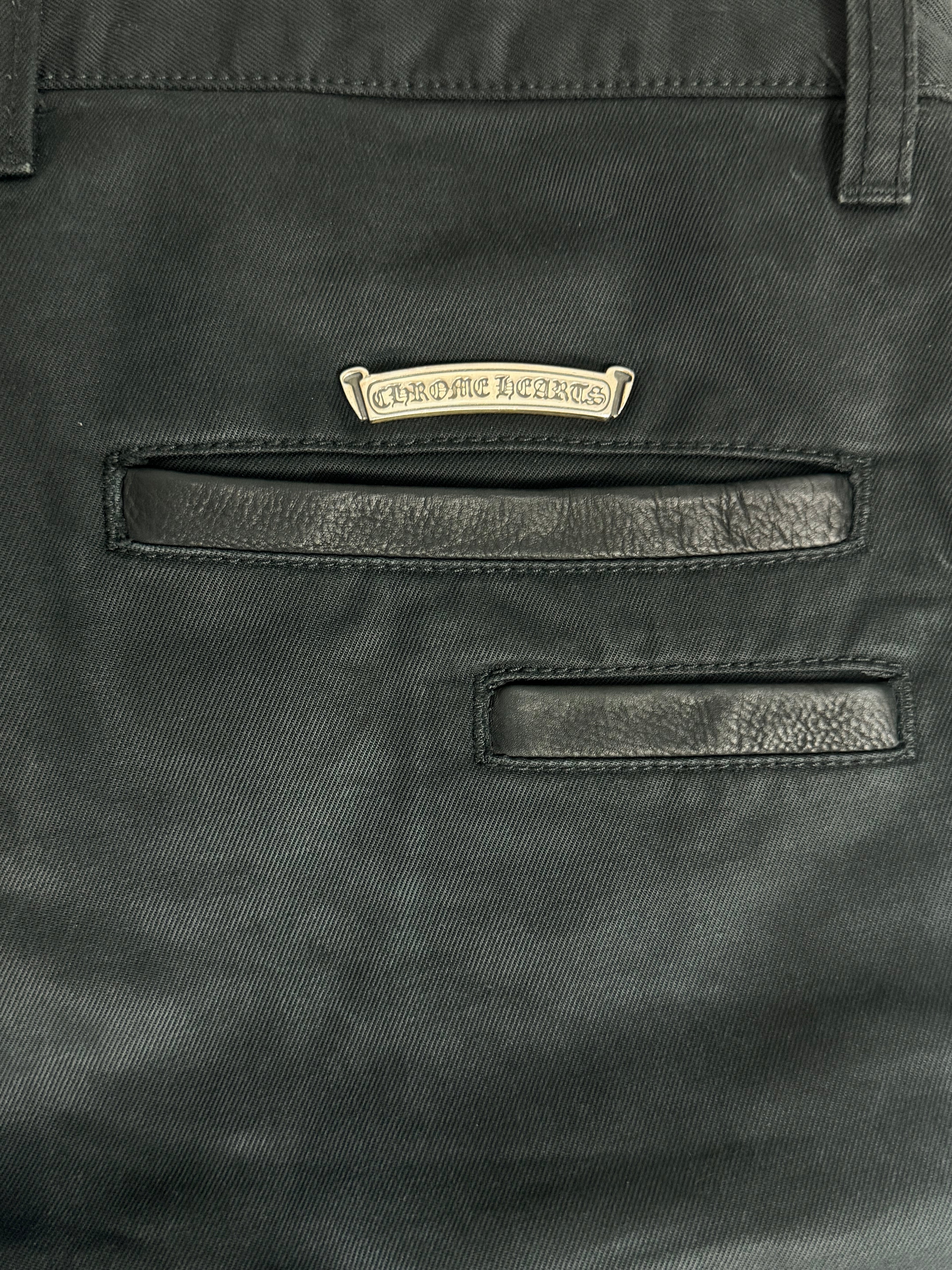 Chrome Hearts skater chino